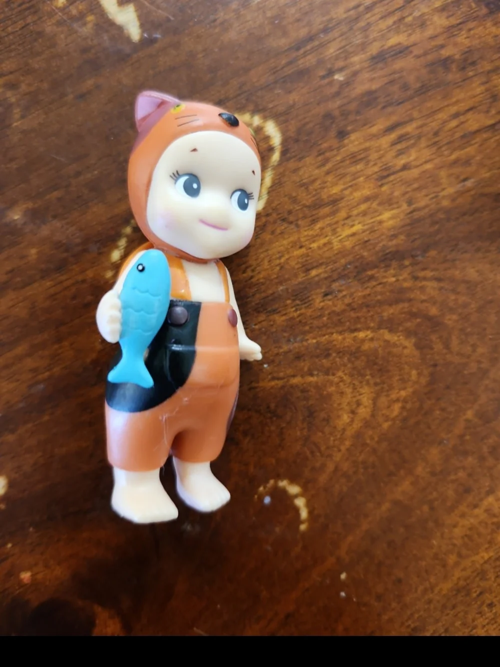 Sonny Angel Cat Life - Brown and Black with Blue Fish cute small toy figurine